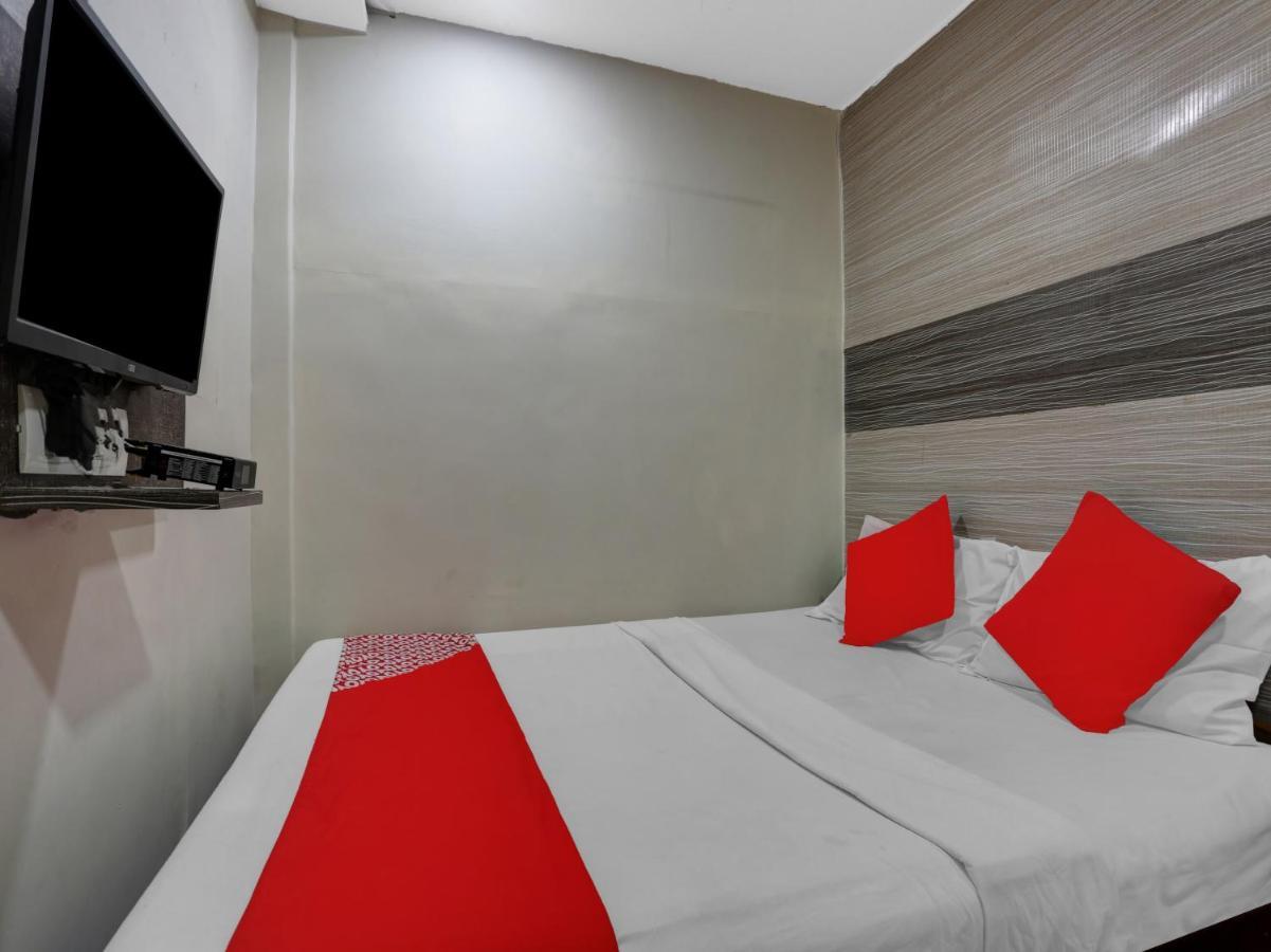 Oyo 84398 Maroshi Residency Mumbai Exterior photo